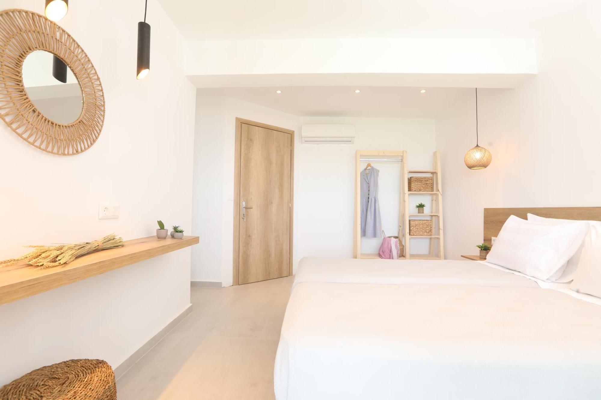 Magdachris Luxury Rooms Агиос Георгиос Пагон Екстериор снимка