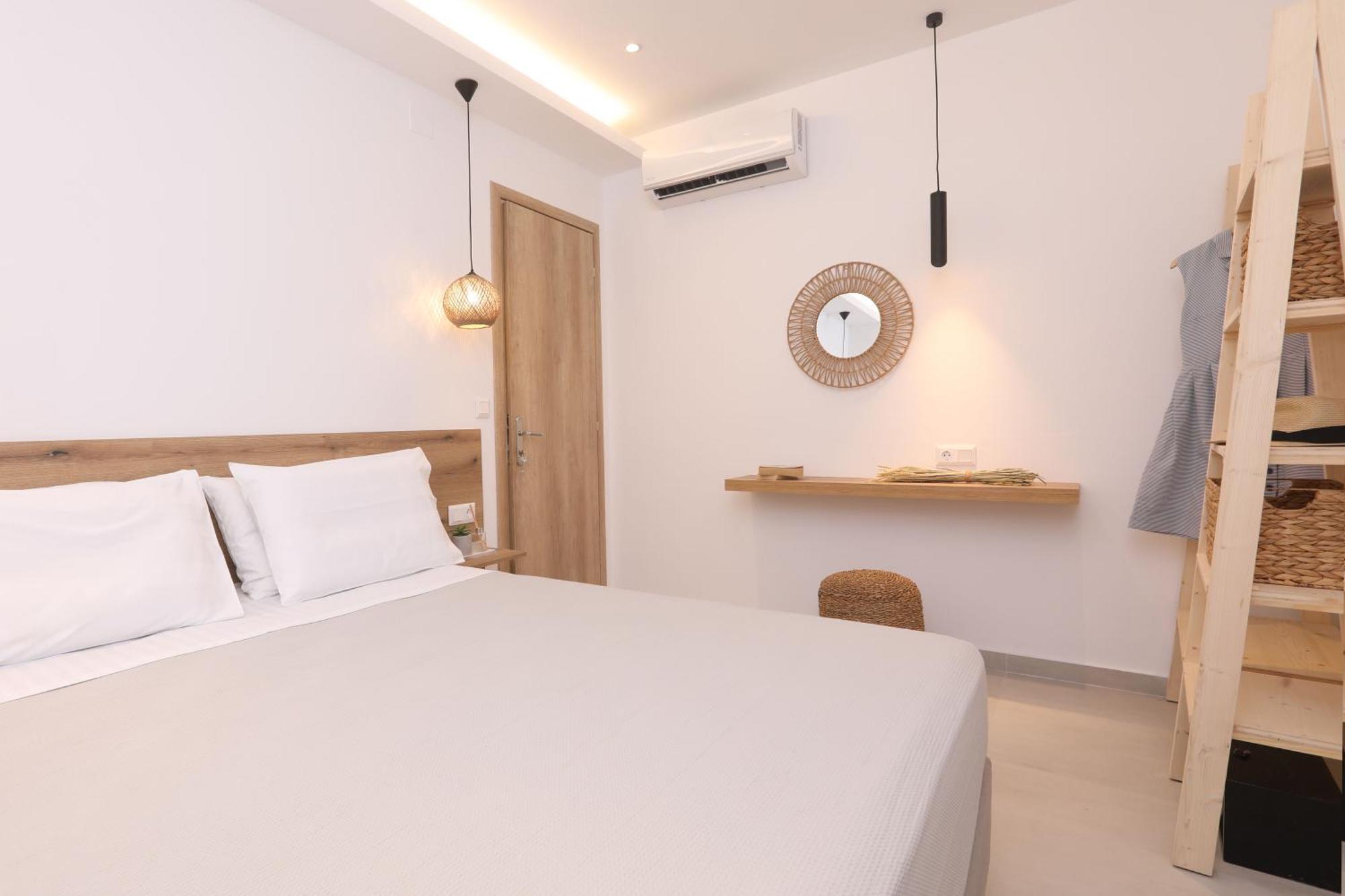 Magdachris Luxury Rooms Агиос Георгиос Пагон Екстериор снимка