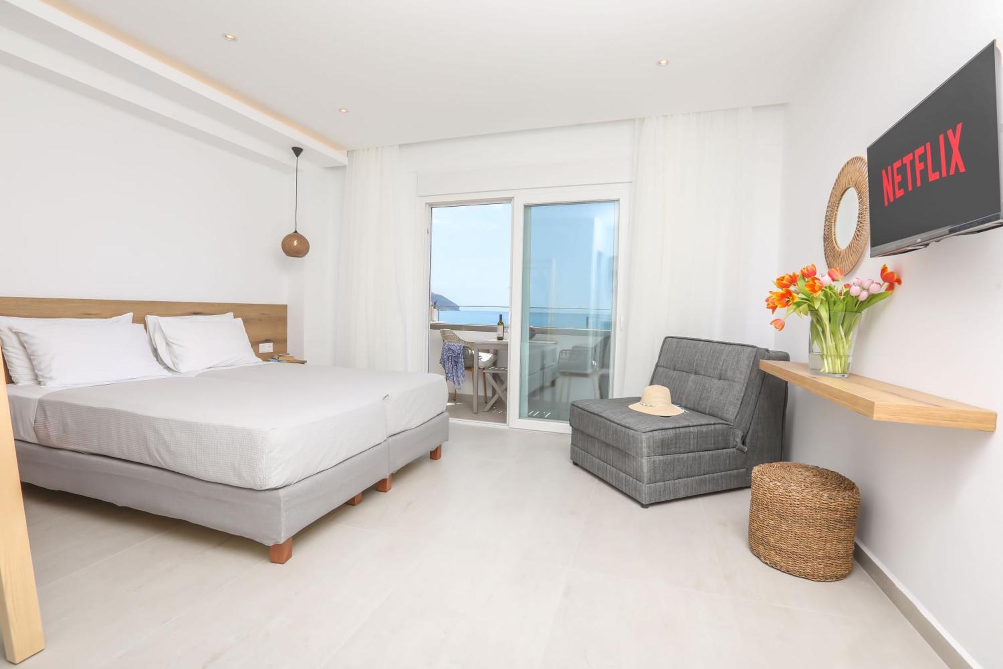 Magdachris Luxury Rooms Агиос Георгиос Пагон Екстериор снимка