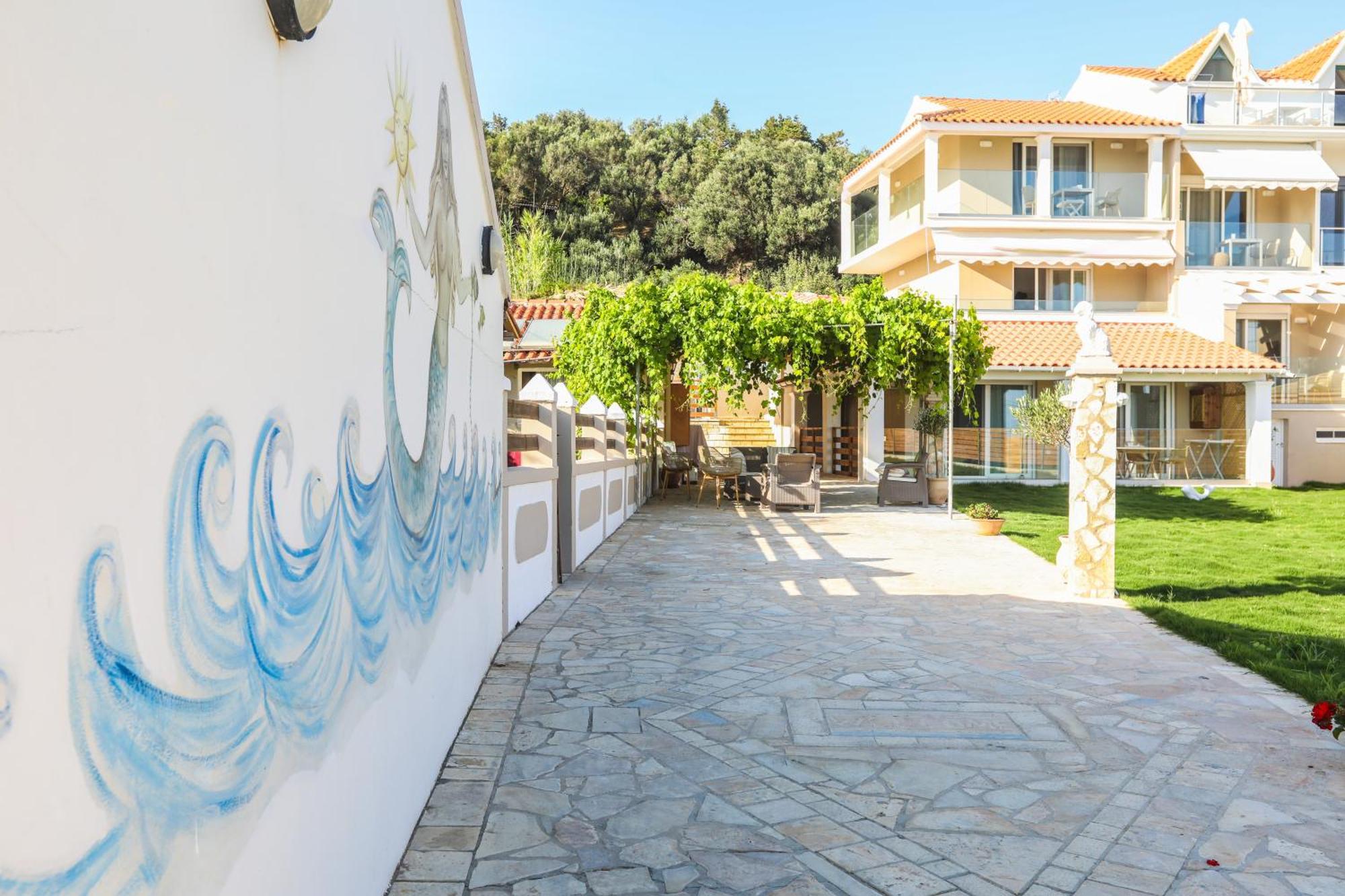 Magdachris Luxury Rooms Агиос Георгиос Пагон Екстериор снимка
